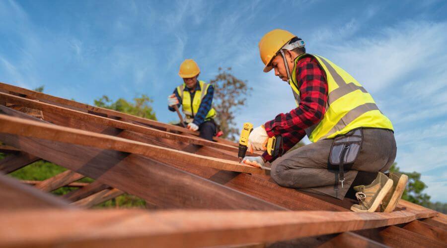 Professional Flat Roofing Installation services in Hanover, ME